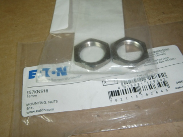 E57KNS18 Sechskant-Haltemutter M18 (2 Stück)