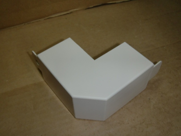 1755 LFG-AE 40x40 Außeneck cremeweiß RAL 9001