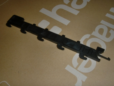 ZZ60B univers Z Zubehör Ersatzteil Sammelschienenhalter-Oberteil (schmal für 216mm)