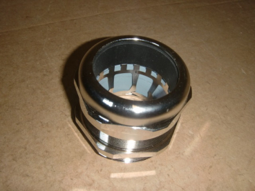 4264463  SCHLEMMER-TEC PROFI M63 Messing EMV-Kabelverschraubung