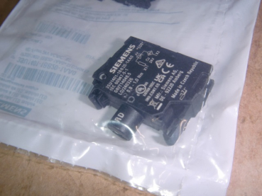 3SU1401-1BB20-1AA0 LED-Lampenelement 24V rot für Frontbefestigung