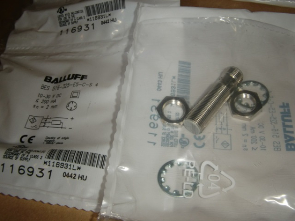 BES 516-325-E5-C-S 4 induktiver Sensor M12, 10-30VDC, sn: 2mm (Balluff BES00PK)