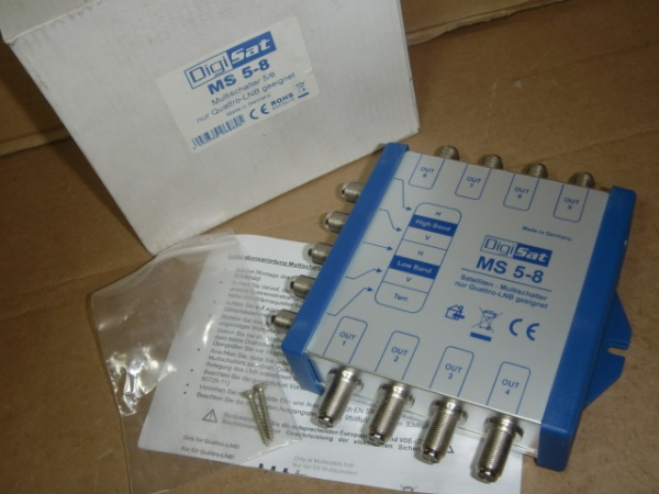 MS 5-8 Sat-TV-Multischalter 5 In / 8 Out, fernspeisbar, nur für Quattro-LNB