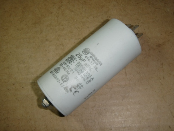 4.16.17.25.25 Motor-Kondensator 25µF