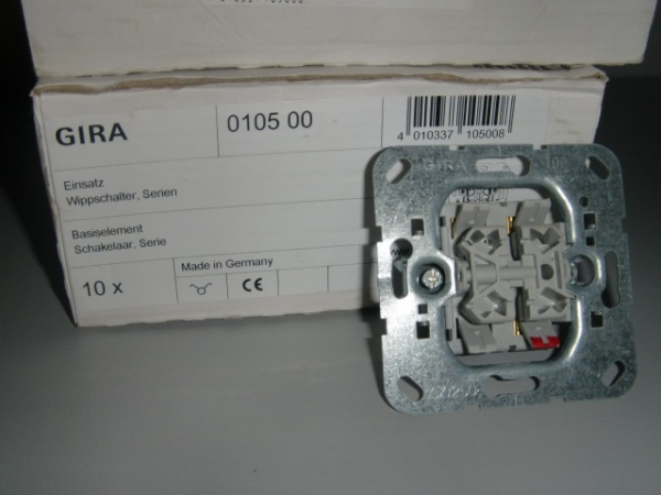 0105 00 UP-Einsatz Serienschalter (Vers. bis 2024)