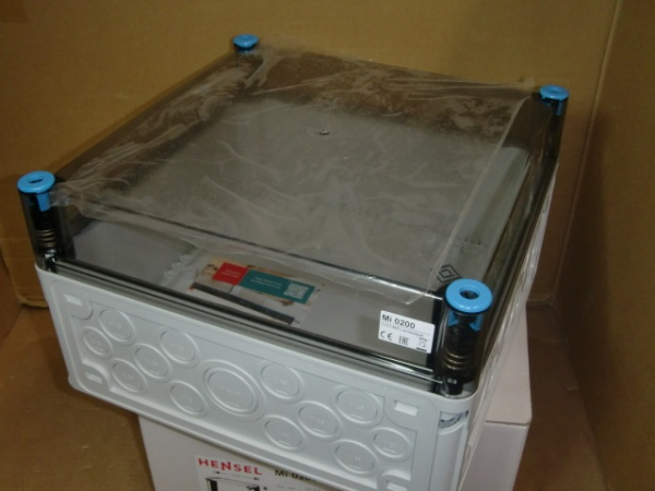 MI 0200 MI-Leergehäuse 300mm x 300mm x 170mm mit transparentem Deckel