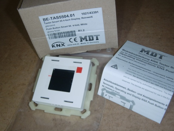 MDT BE-TAS5504.01 KNX-Taster Smart 55 4-fach mit Display, reinweiß glänzend