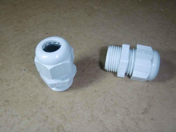 5308959 Schlemmer-TEC M20 x 1,5/13 PA6 RAL7035 Kabelverschraubung