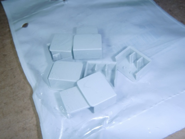 EZ9X PE310 Endkappe für Kammschiene 3-polig (10 Stück)