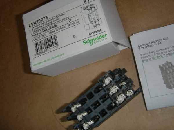 LV429273 Anschlussstecker 9-Leiter für Festeinbau NSX100-630