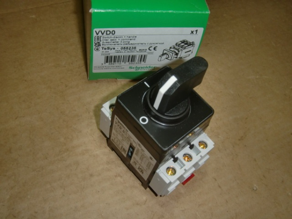VVD 0 Nockenschalter / Ausschalter 25A/690BAV 3-polig, Knebel schwarz, REG