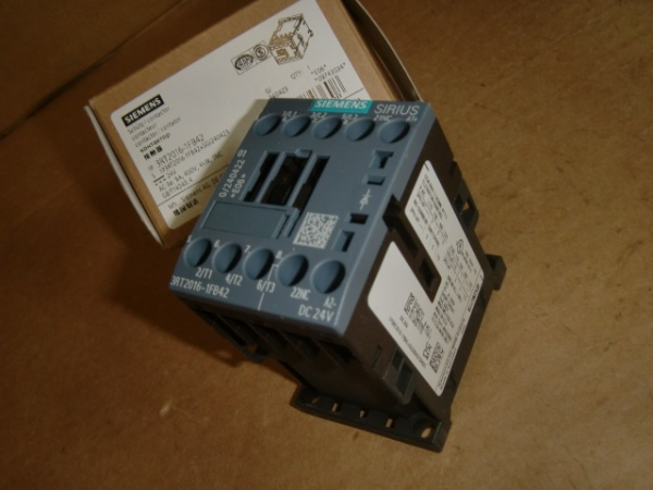3RT2016-1FB42 Schütz 24VDC 3-polig 4kW mit Hilfskontakt 1S