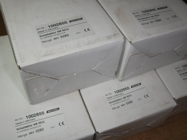 1002 655 Schaltaktor 4M REG Us: 24VDC für WAREMA climatronic