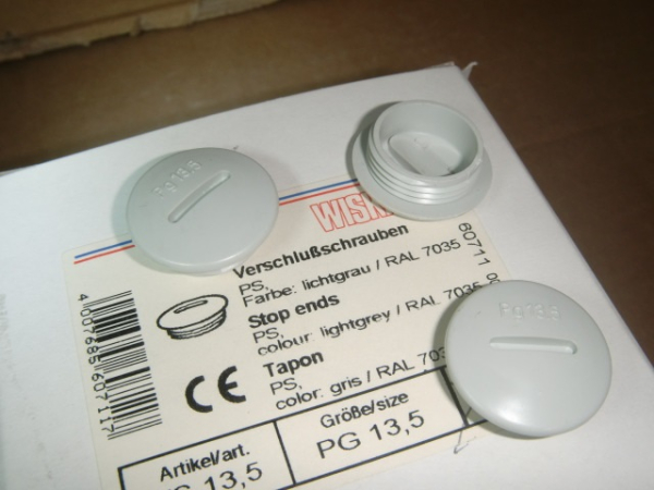 VS 13,5 Blindschraube / Verschluss PG13,5 PS lichtgrau