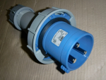 033-6 CEE-Stecker 63A/3pol./6h 230V blau TWIST IP67